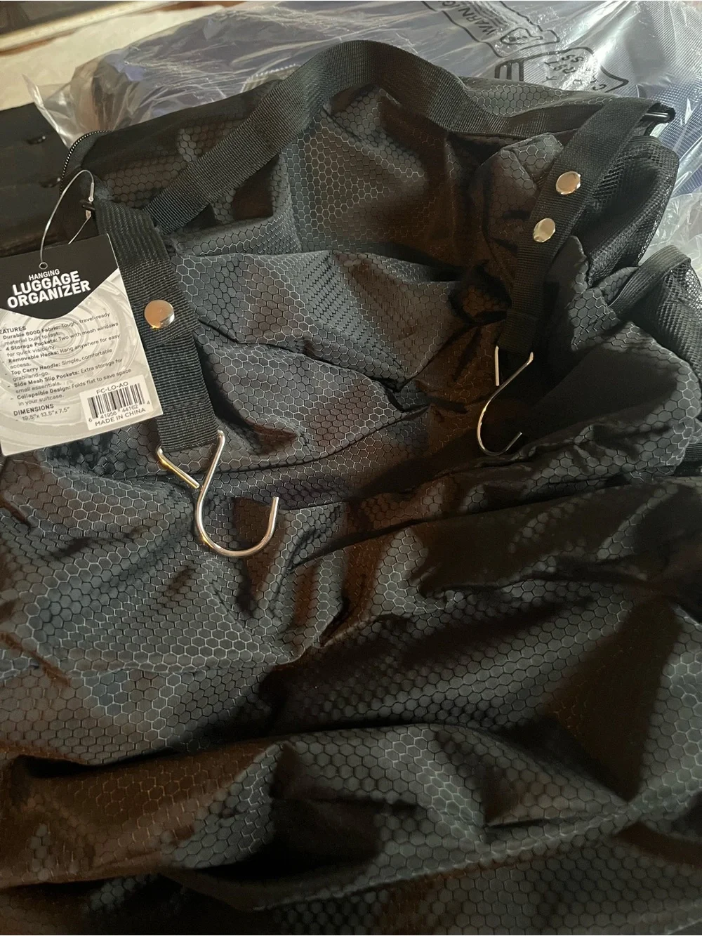 NWT Hanging Luggage Organizer Bag